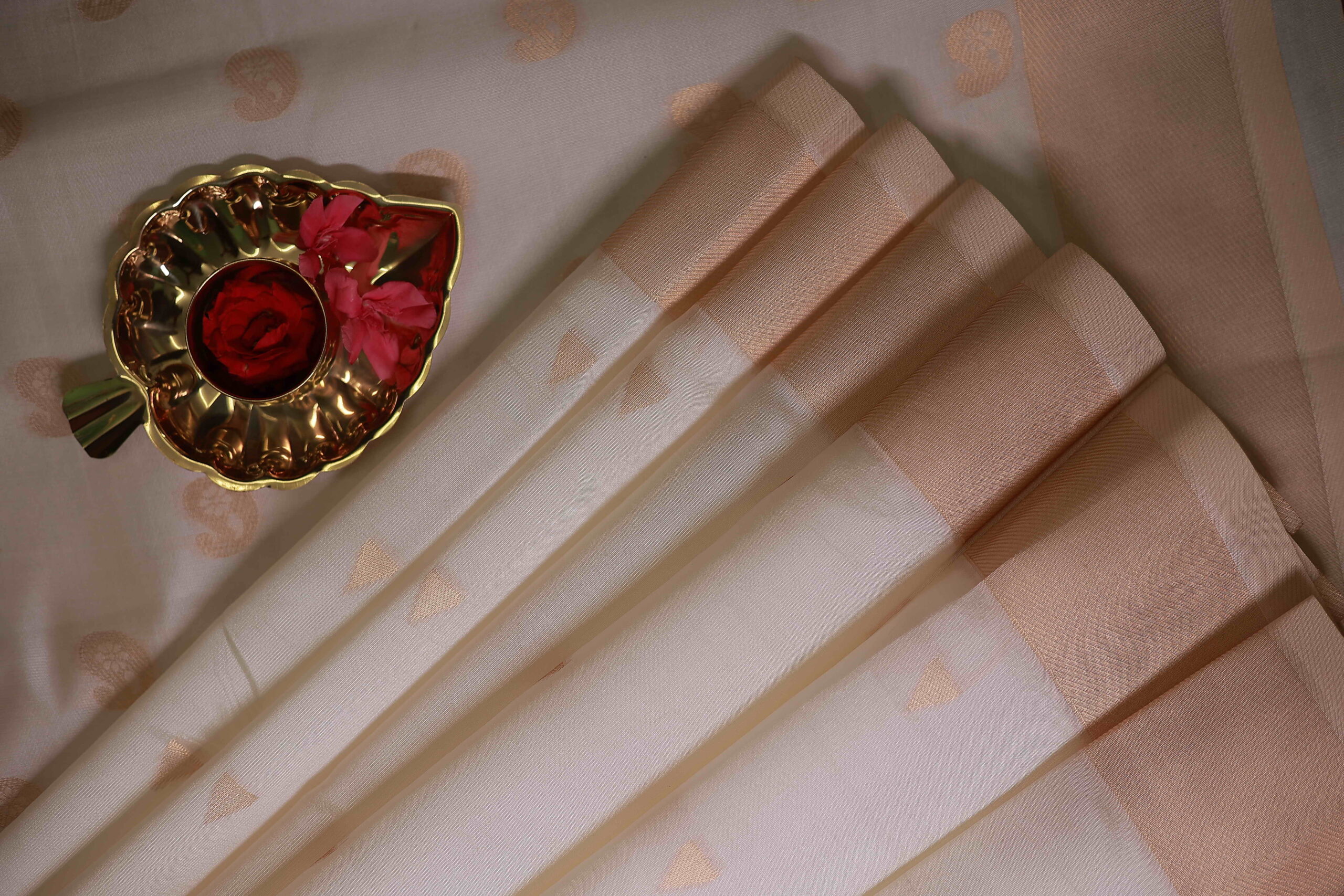 1Y9A9071-scaled-2.jpg Thiruvonam Semi silk - 004 - Image 1