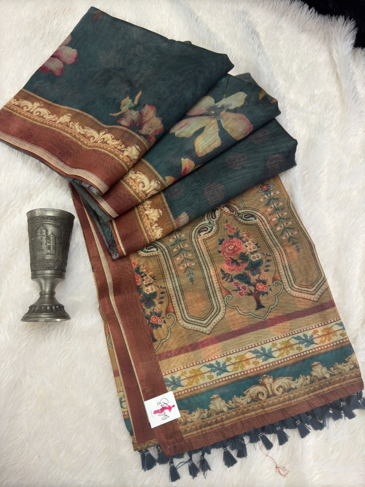 26a33f73-0591-40c1-9dea-9cc857b7d709-1.jpeg Amritham (Saree) - SY004 - Image 1