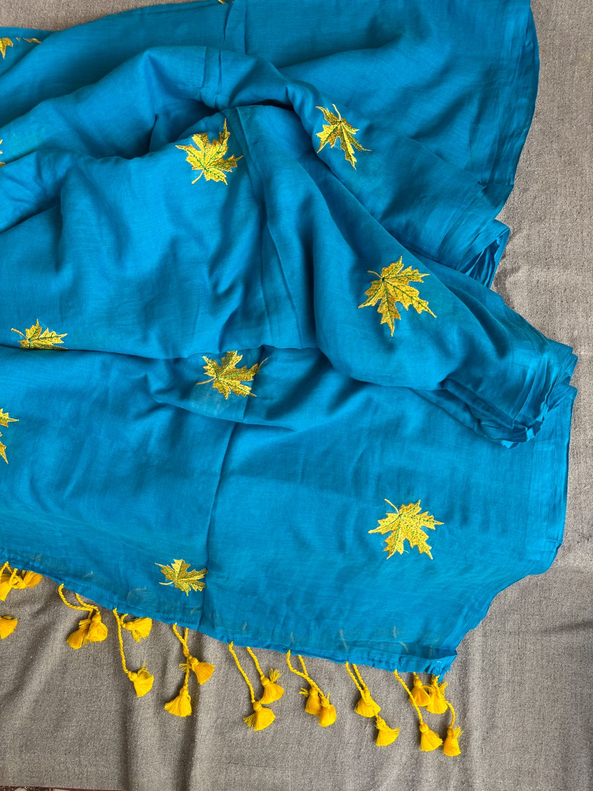 IMG-20241009-WA0034-1.jpg Maple breeze - Vivid blue - Image 1