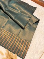 Aurelia (saree) - Forest green