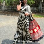 Zaraana (Modal silk) - Black