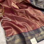 Thenral Poovizhi (dual tone soft silk) - Rose plum and Navy