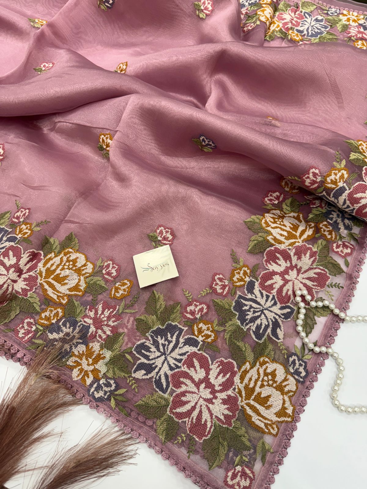 IMG-20250820-WA0027 Matilda (Organza Silk) - Rouge - Image 1