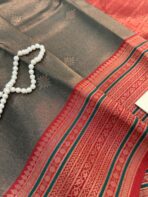 Aurelia (Soft tissue silk) - Bottle green & Red - Image 2